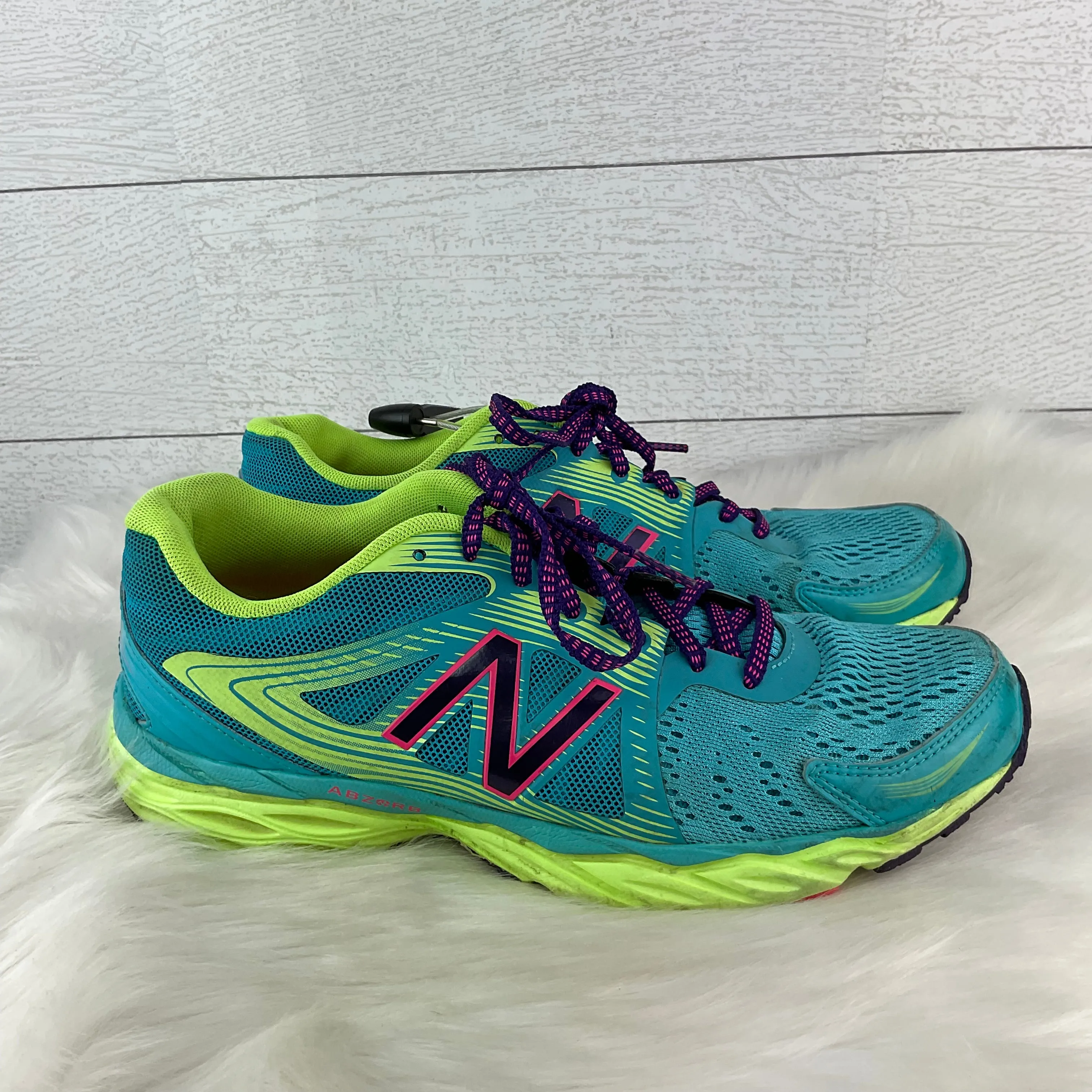 Blue Shoes Athletic New Balance, Size 10