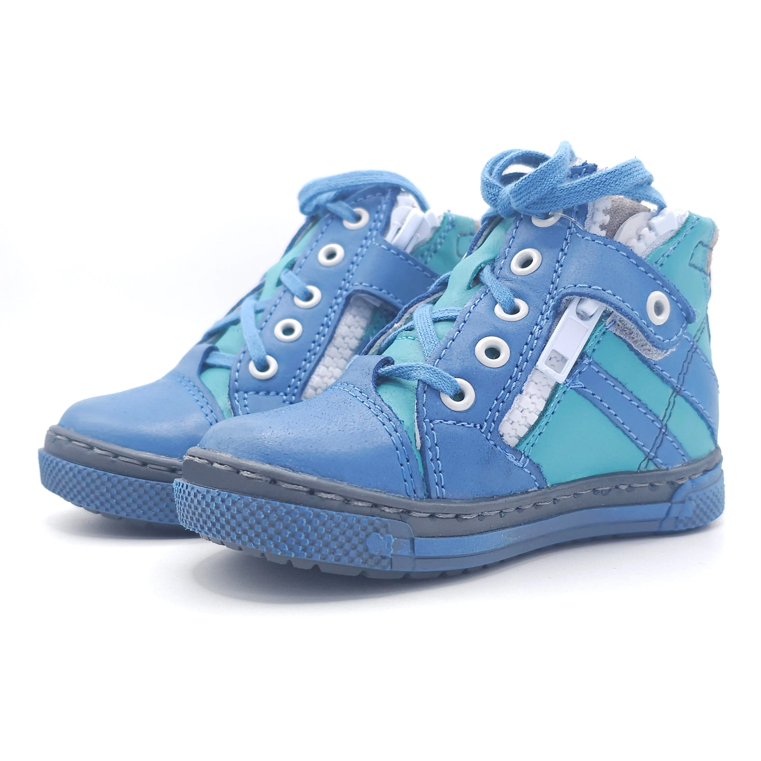 Boys High Zip Shoe In Blue