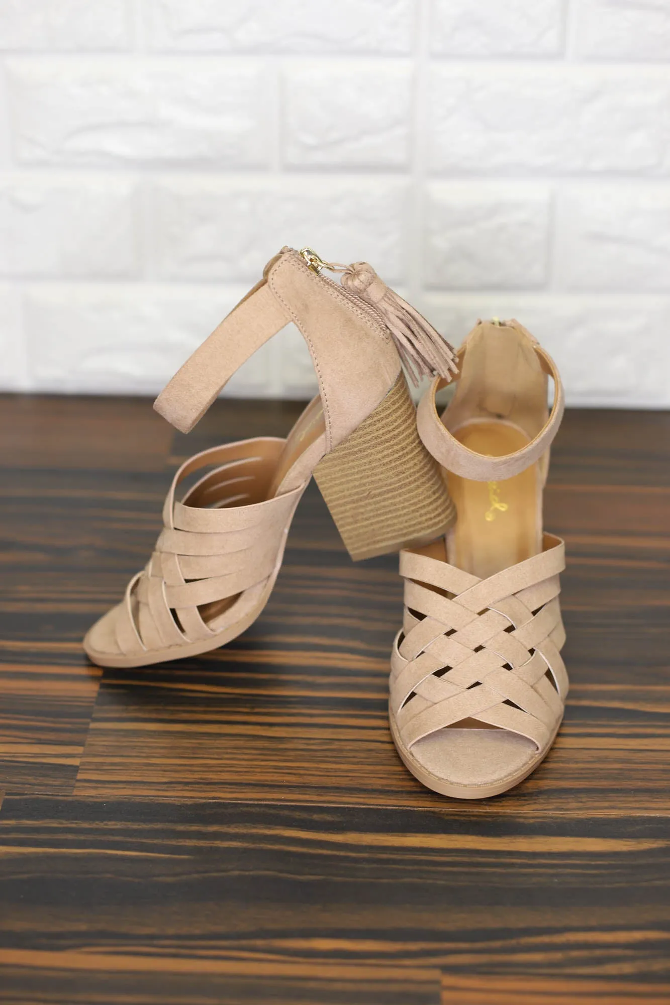 Day Off Strappy Heel: Warm Taupe