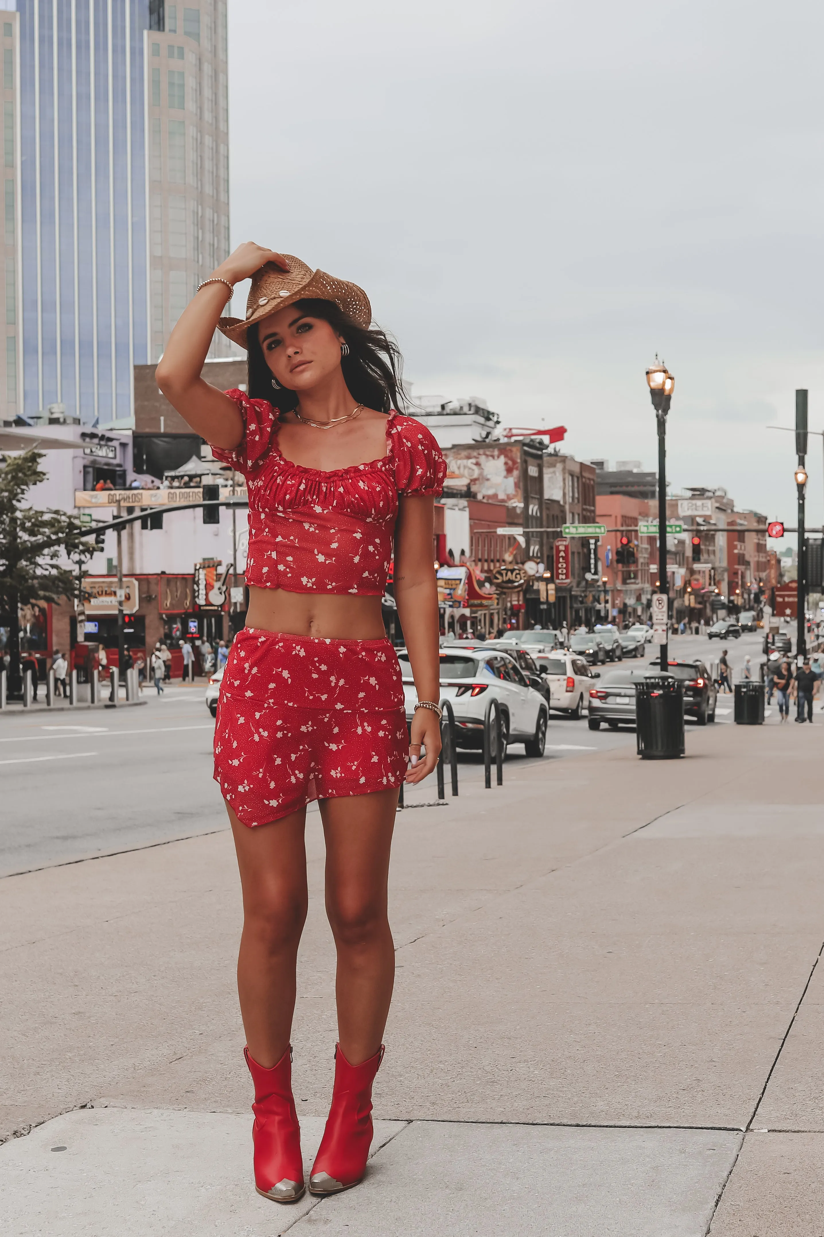 DEAL Right Hand Babe Red Floral Crop