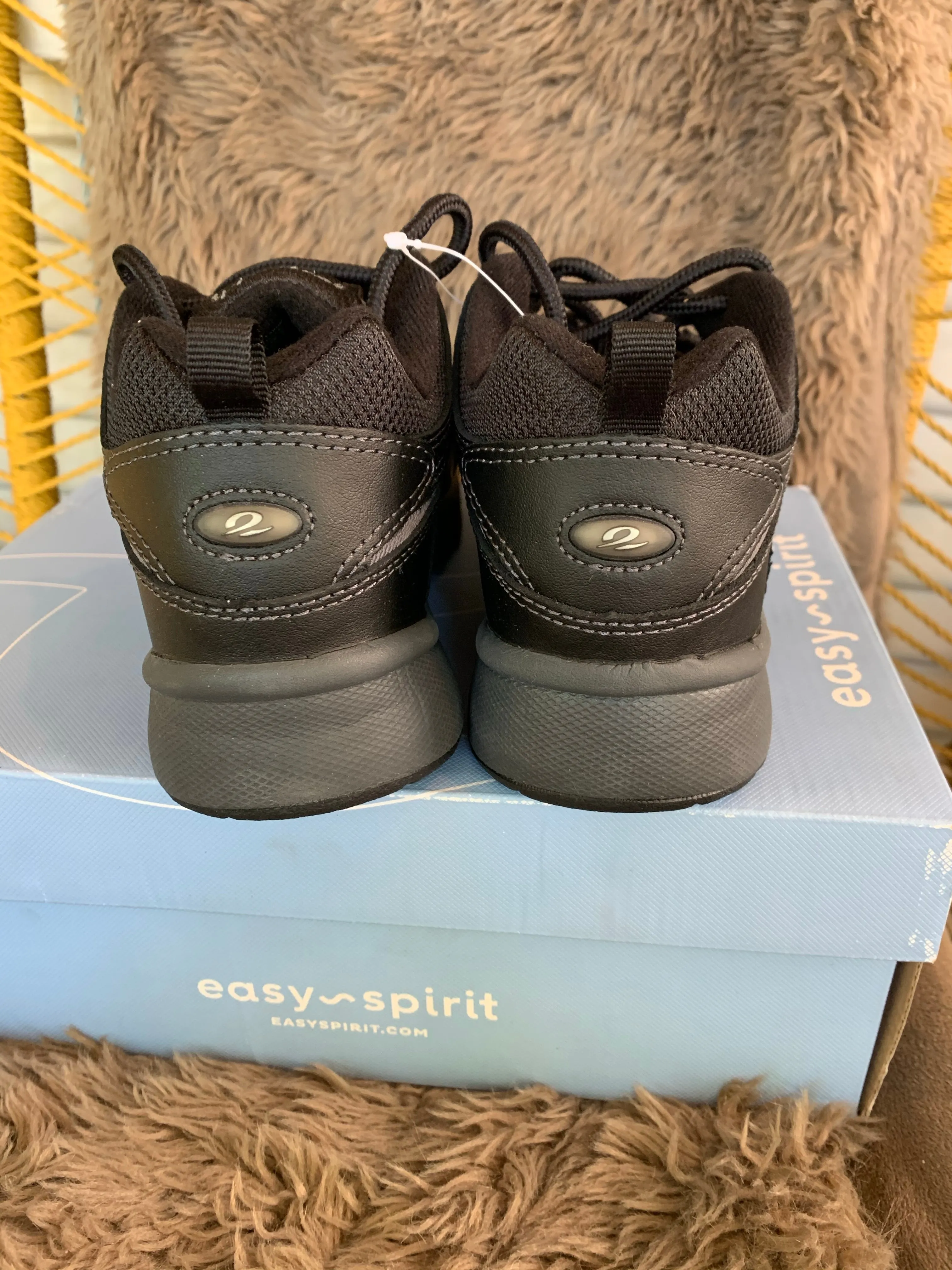 Easy Spirit Romy Leather Walking & Running Shoes