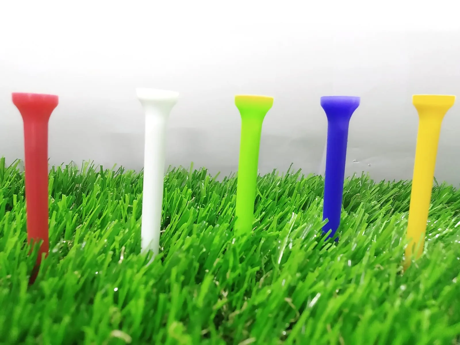 GolfBasic Bullet Golf Tees (4 Sizes)