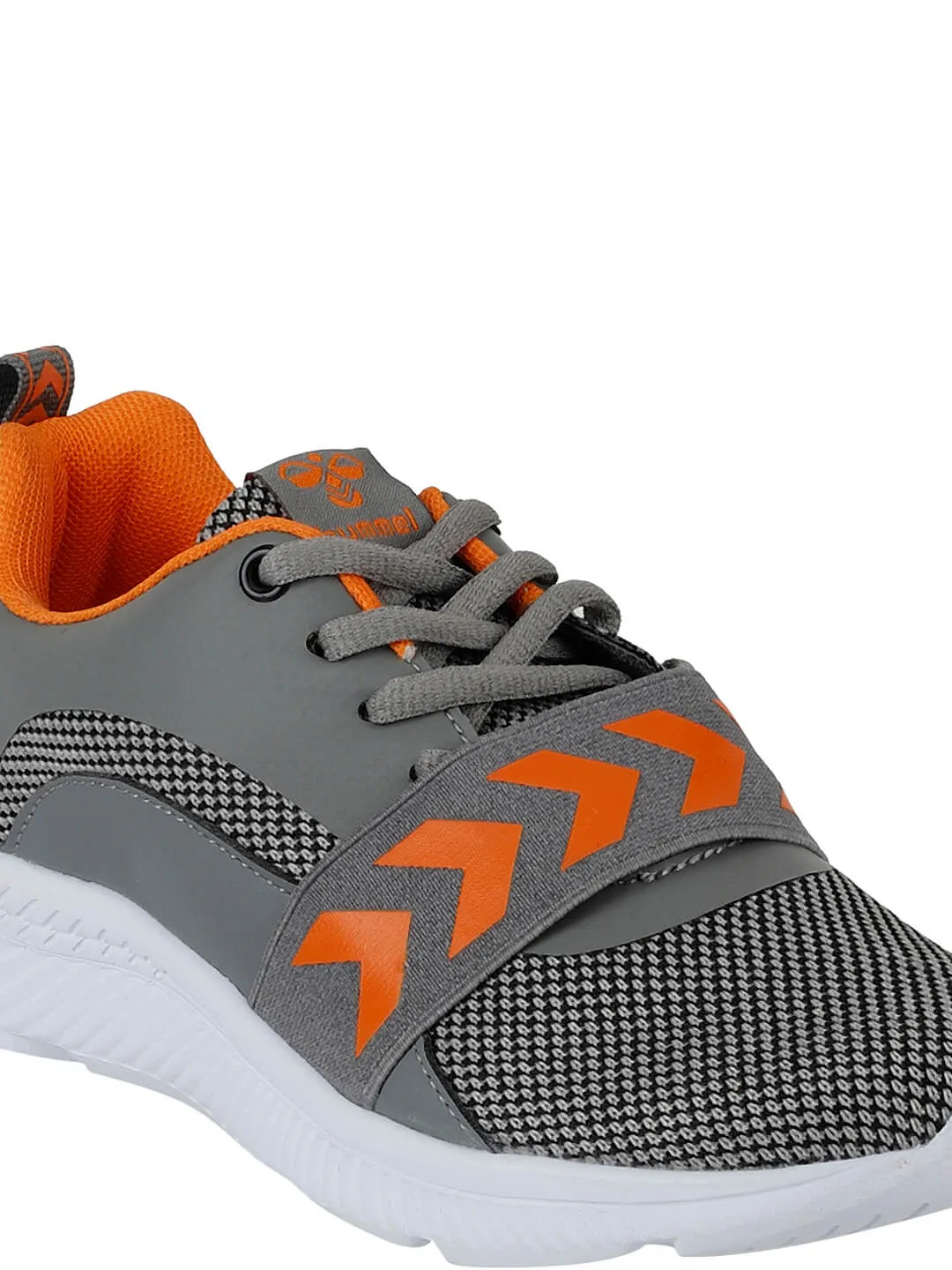 Lutz Men Grey Training Shoes