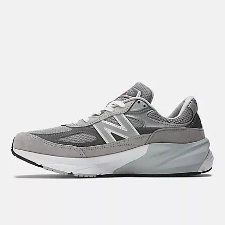 Men's 990 V6