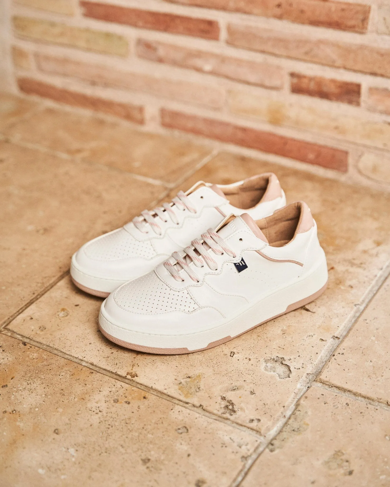 Vestige Recycled Vegan Leather Sneakers | White & Pink