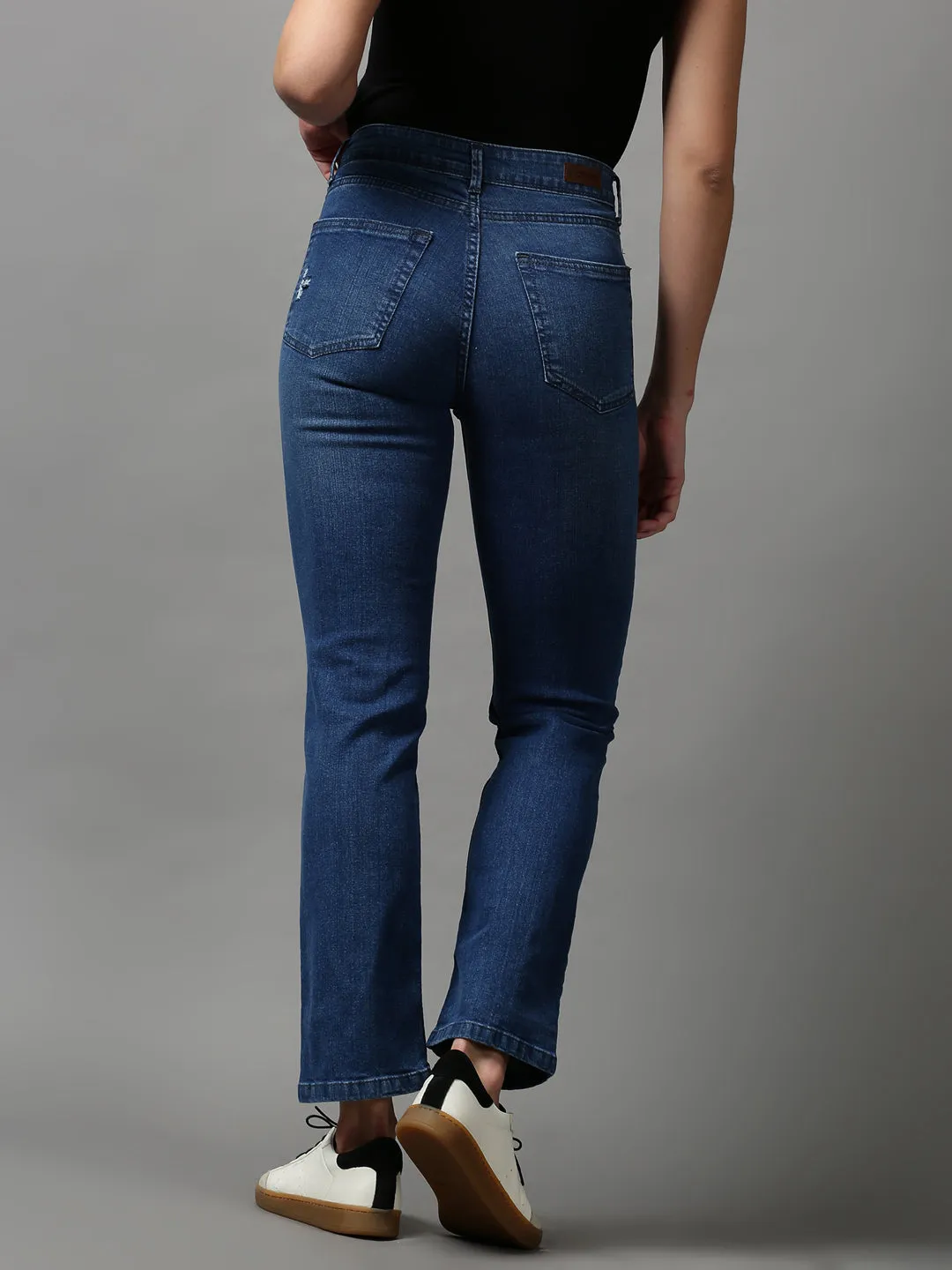 Women's Blue Solid Fit Denim Jeans